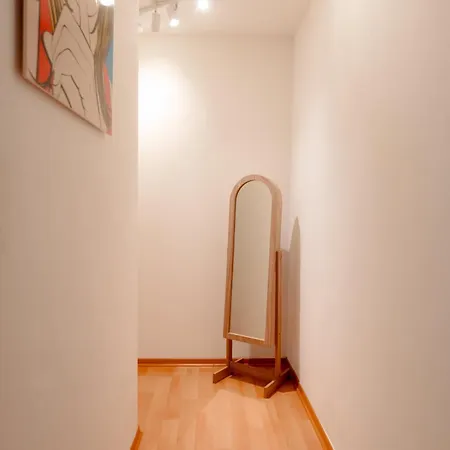 Apartment Red Apple *